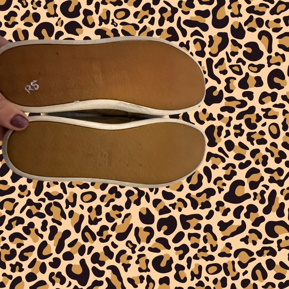 Women’s UGG Tan Slip-On Sneakers - Picture 5 of 5